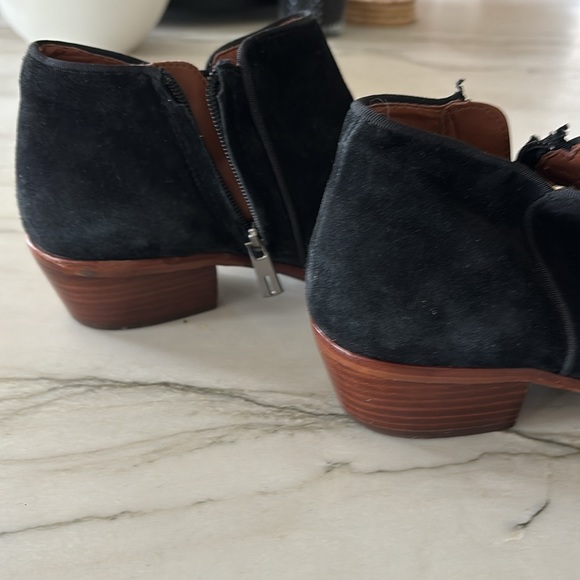 Sam Edelman Suede Petty Booties 8 - Picture 8 of 11